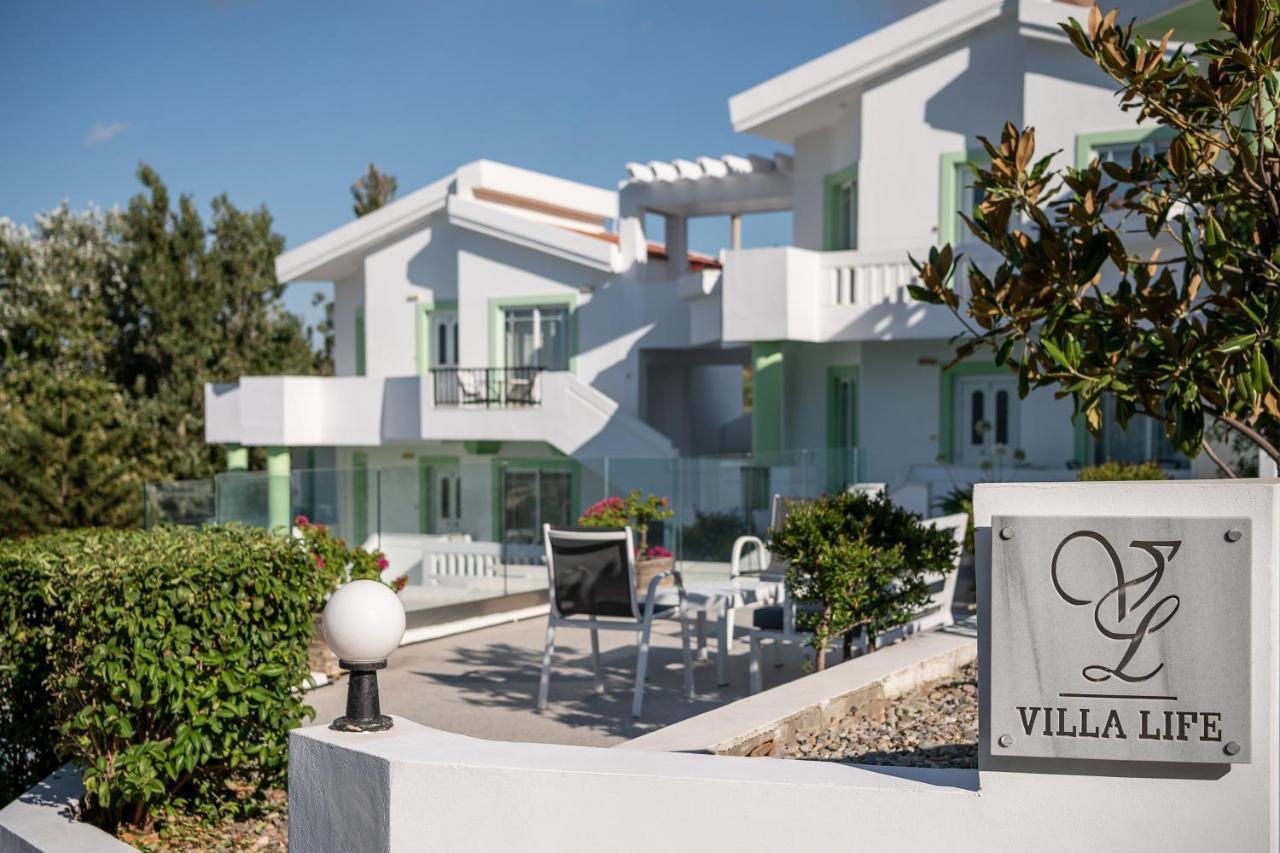 Villa Life Agia Marina Eksteriør bilde