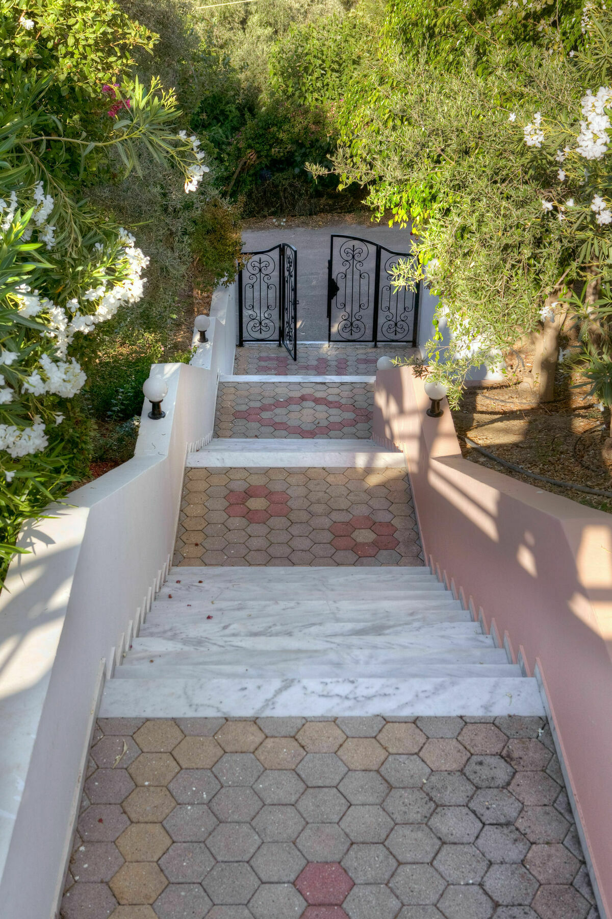 Villa Life Agia Marina Eksteriør bilde